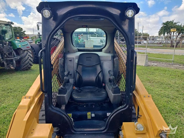 2023-caterpillar-289d3-image-16