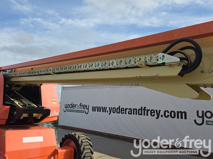2022-jlg-660sj-image-26