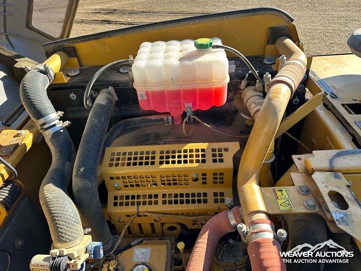 caterpillar-324e-image-70