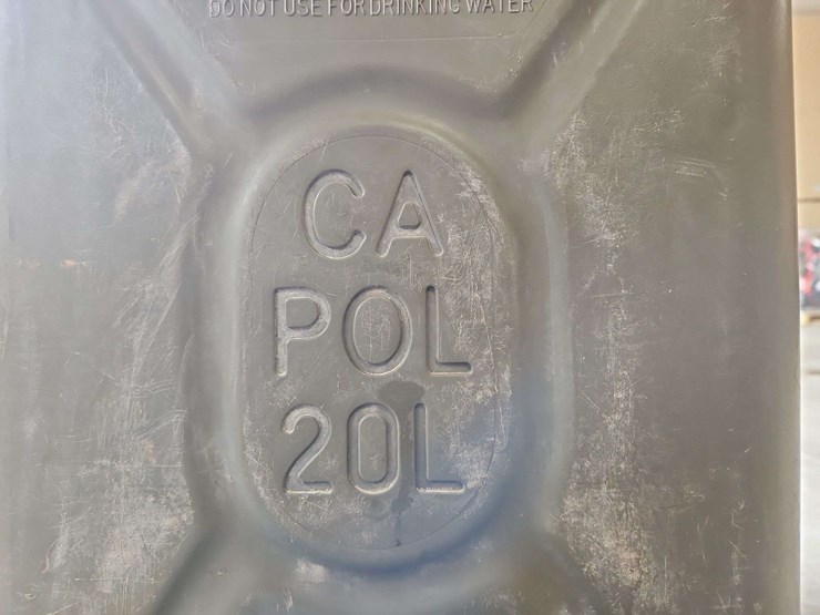 4-20l-diesel-fuel-cans-image-5