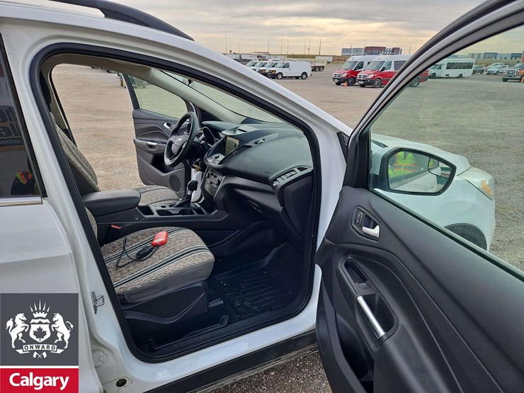 2017-ford-escape-se-image-20