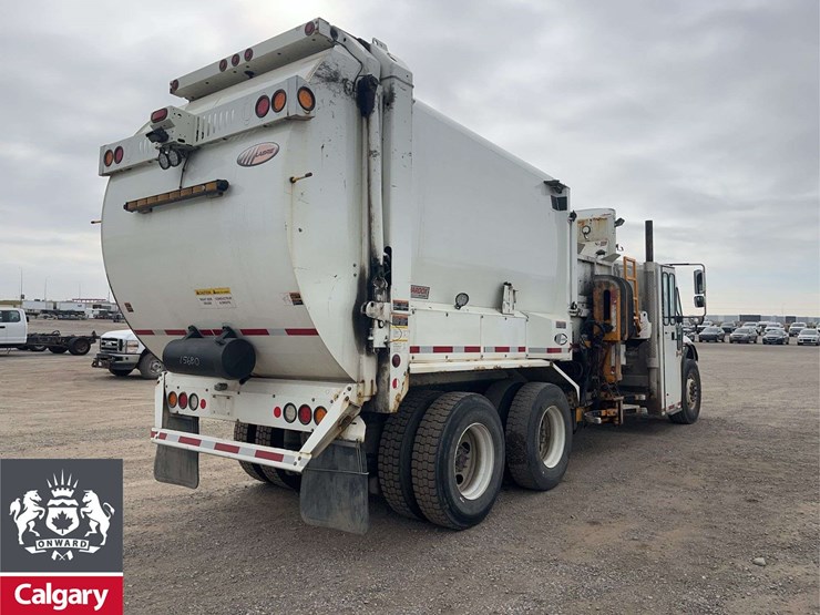 2016-international-workstar-7400-image-4
