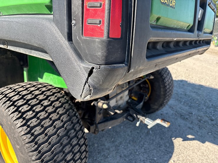 john-deere-turf-gator-image-16