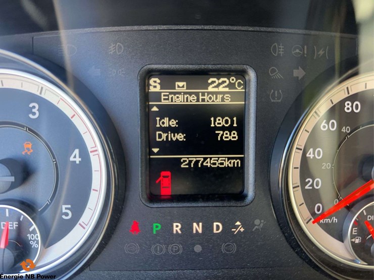 2018-ram-3500-slt-image-27
