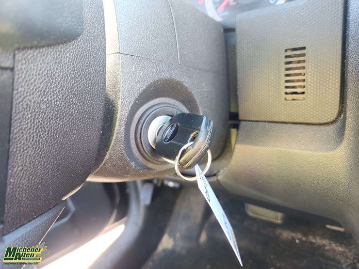 2012-ford-escape-image-25