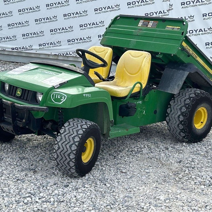 2017 JOHN DEERE GATOR