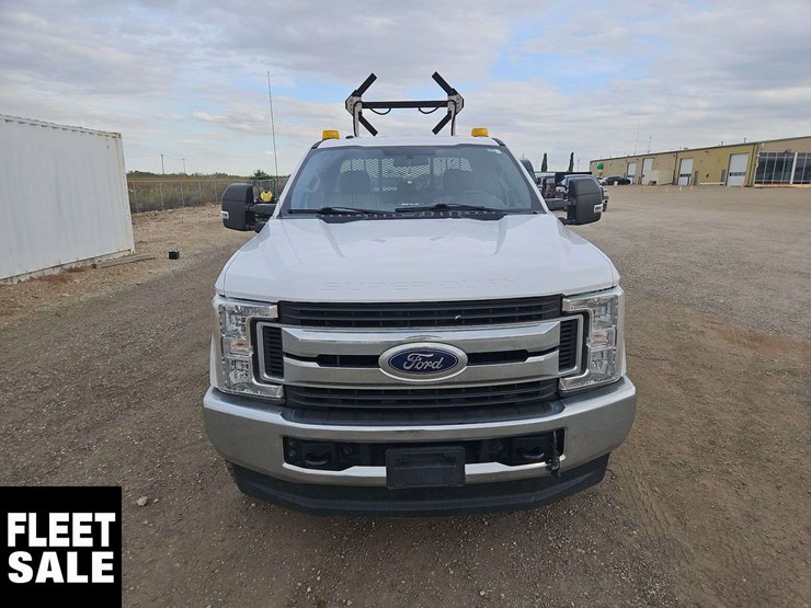 2019-ford-f350-image-12