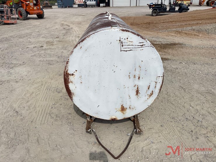1000-gallon-skid-mounted-fuel-tank-image-4