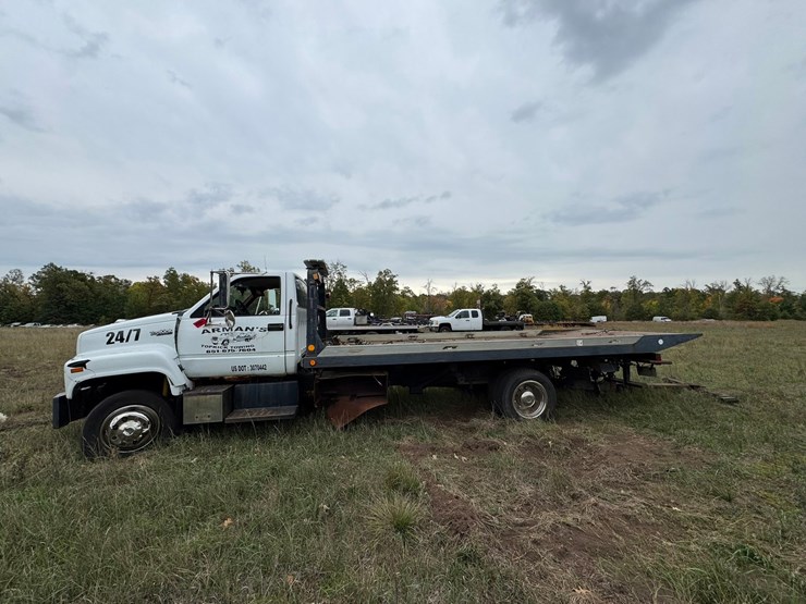 gmc-topkick-image-2