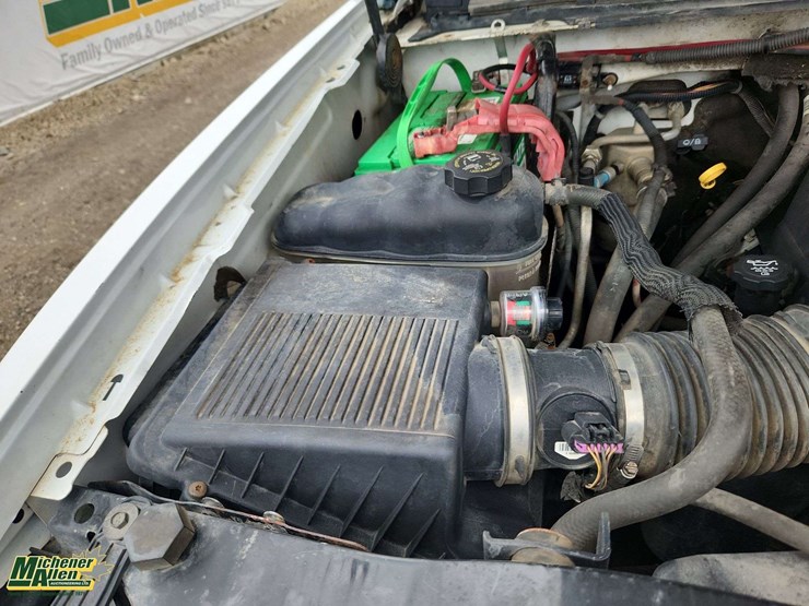 2008-chevrolet-silverado-3500hd-image-29