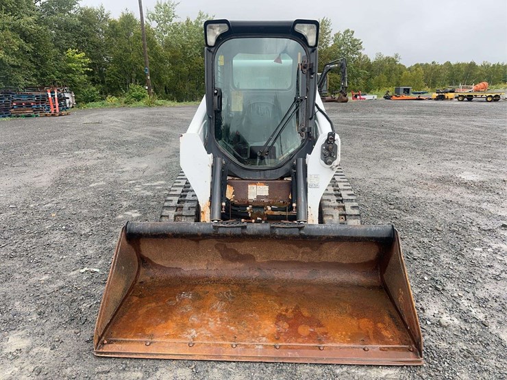 2019-bobcat-t595-image-2
