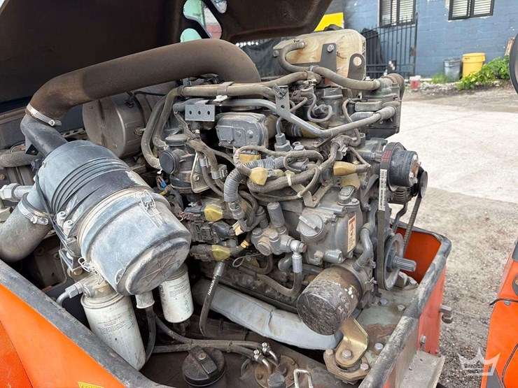 2018-hamm-hd14ivv-image-10