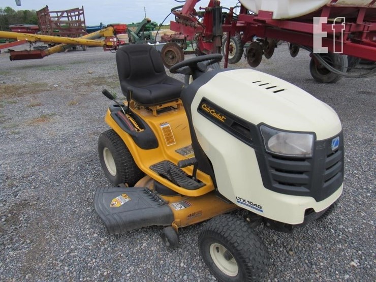 cub-cadet-ltx1042-image-8