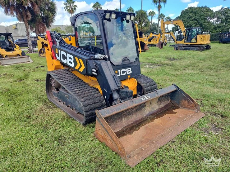 jcb-3ts-8t-image-2