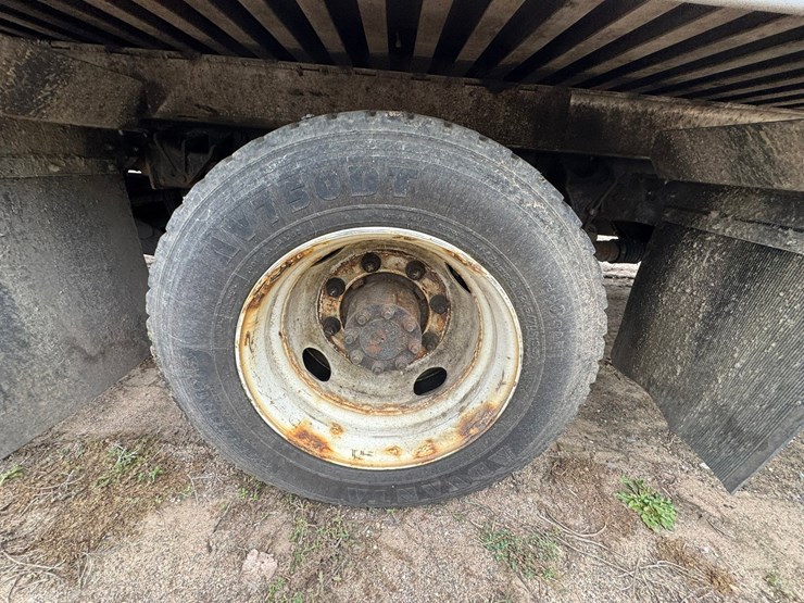 2015-ford-f650-image-72