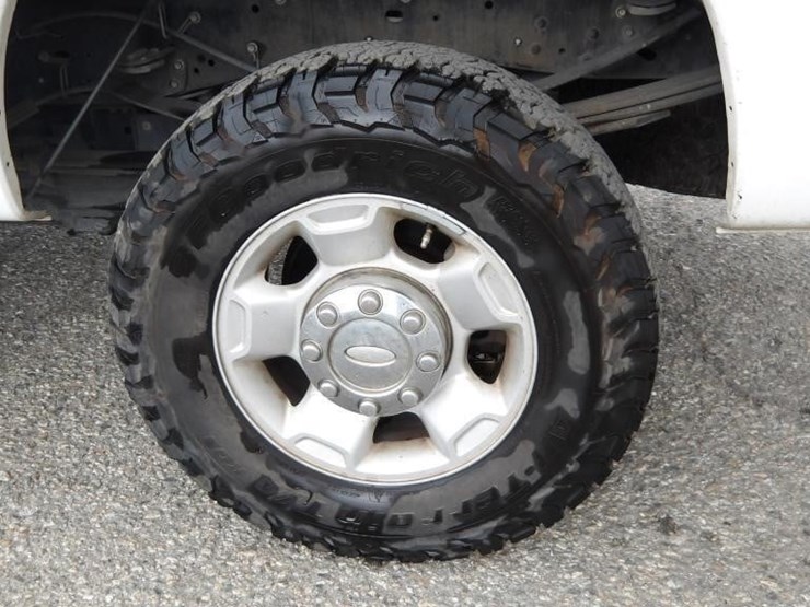 2011-ford-f350-image-7