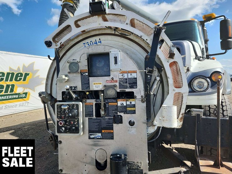2014-international-workstar-7500-image-40