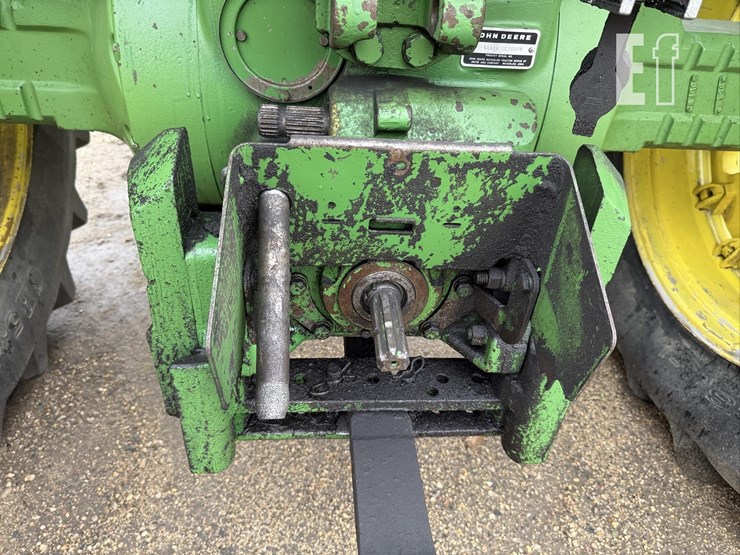 john-deere-4440-image-21