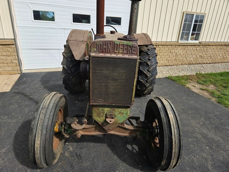 john-deere-model-a-image-9