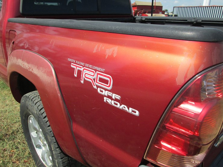 2005-toyota-tacoma-image-6