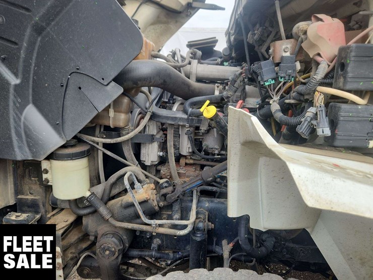 2013-international-durastar-4400-image-28