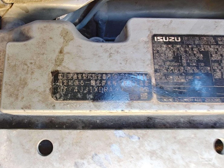 2023-kobelco-sk140sr-lc-7-image-14