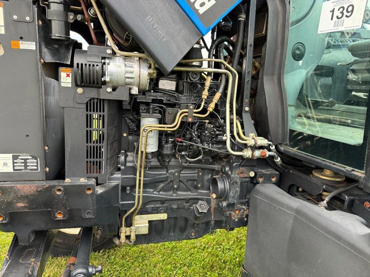 new-holland-ts110a-image-30
