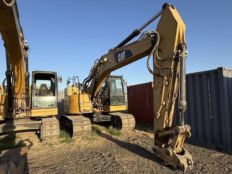 2020-caterpillar-325flcr-image-1