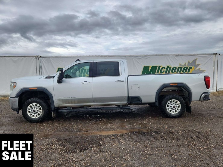 2023-gmc-sierra-2500hd-image-5