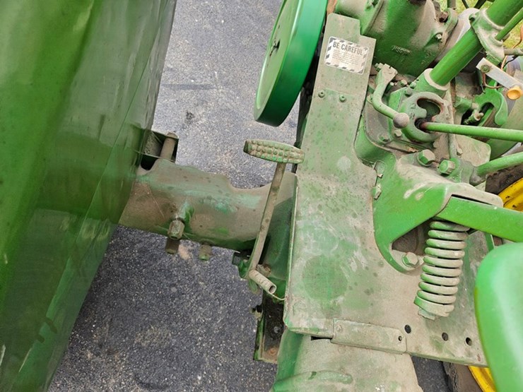 john-deere-h-image-19