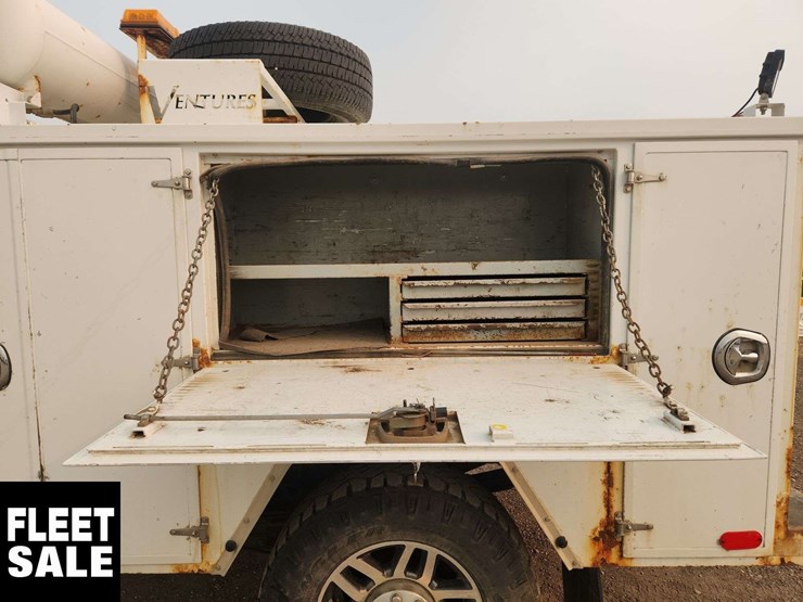 2015-ford-f350-image-24