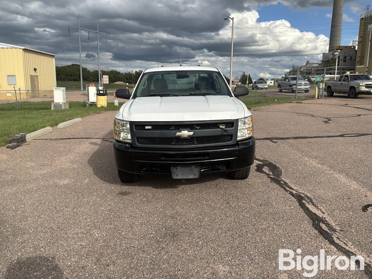 2009-chevrolet-silverado-1500-image-2