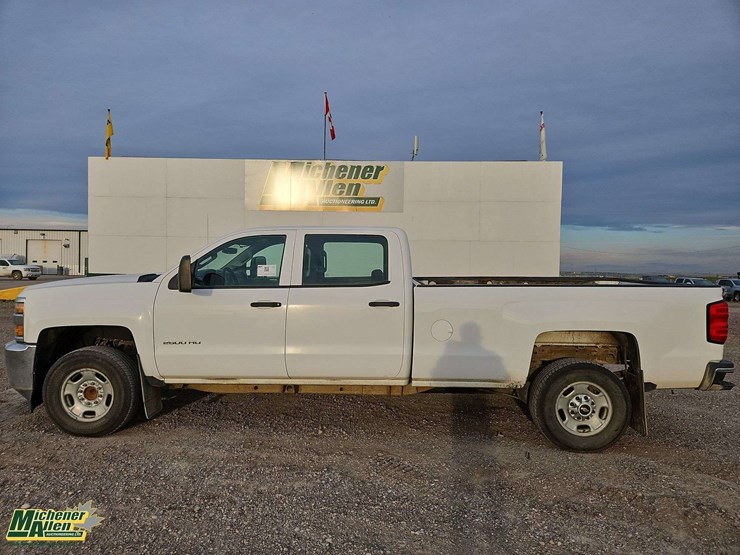 2015-chevrolet-silverado-2500hd-image-5