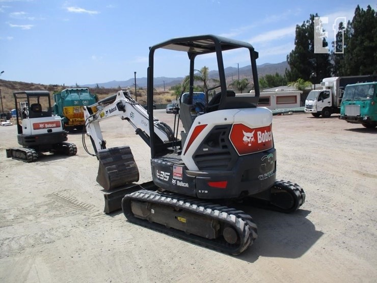 2020-bobcat-e35i-image-4
