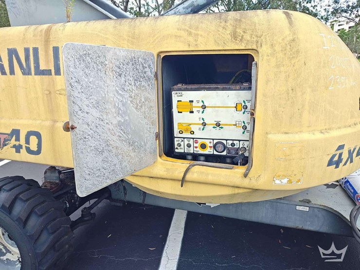 2005-manitowoc-t40-4x4-40ft-articulating-boom-lift-image-35