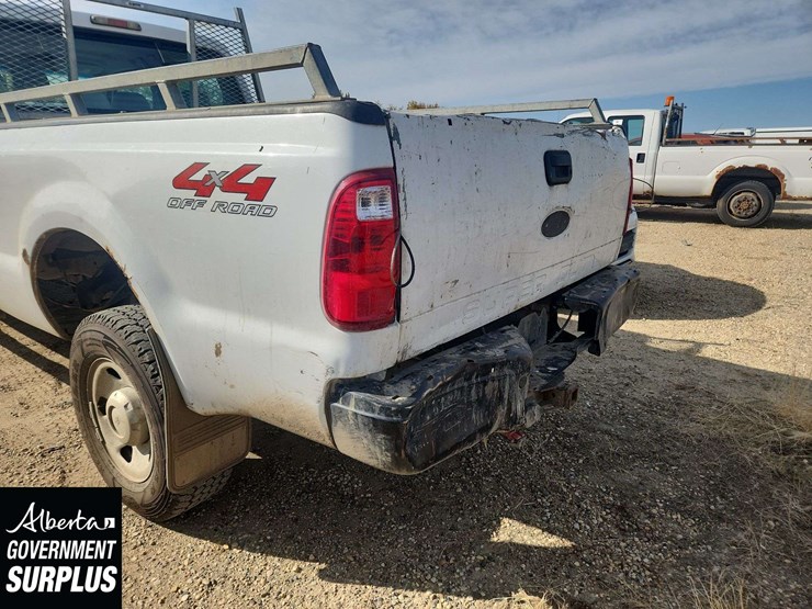 2008-ford-f350-image-32