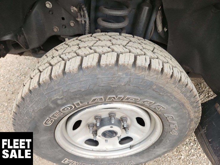 2023-ford-f350-image-8