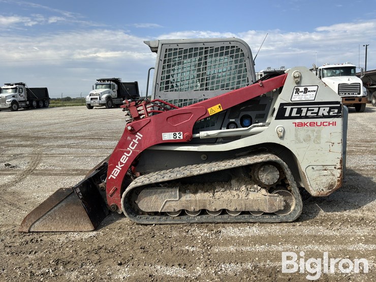 2019-takeuchi-tl12r2-image-8