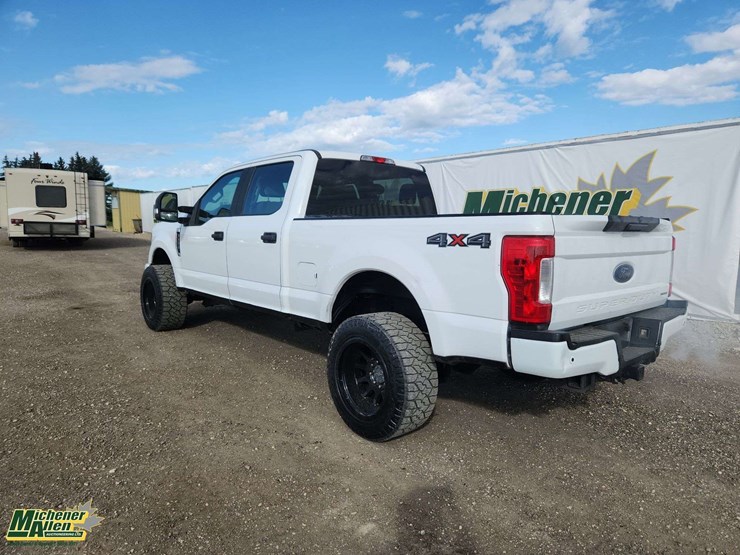 2019-ford-f250-image-4