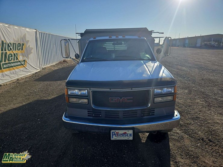gmc-sierra-3500-image-8