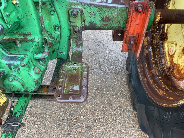 john-deere-60-image-19