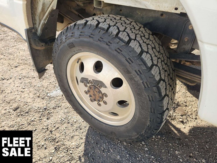 2019-ford-f350-image-12