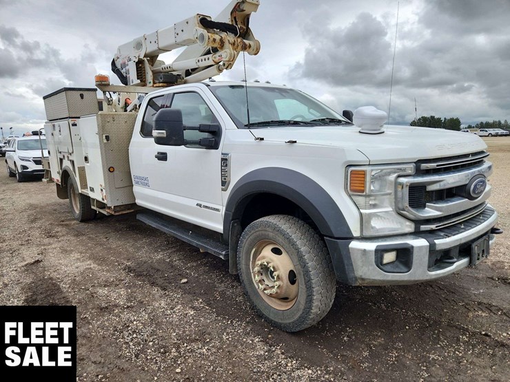 2021-ford-f550-image-2