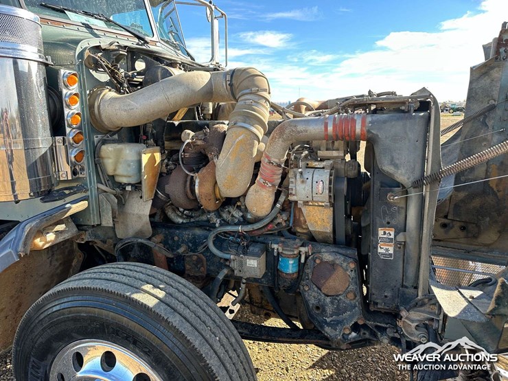 peterbilt-378-image-37