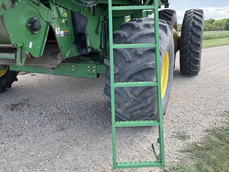 2009-john-deere-9770-sts-image-81