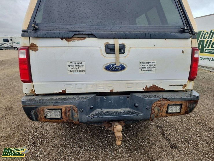 2015-ford-f250-image-40