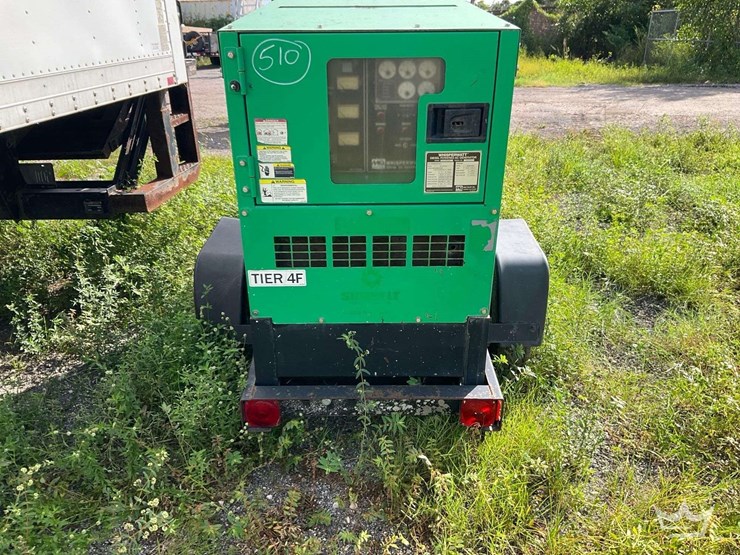 2016-whisperwatt-dca-25ssiu4f-25kva-towable-diesel-generator-image-25