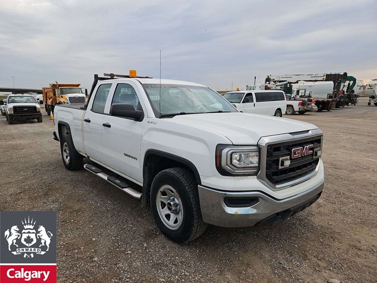 2016-gmc-sierra-1500-image-2