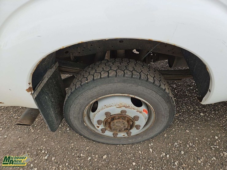 2015-ford-f250-image-11