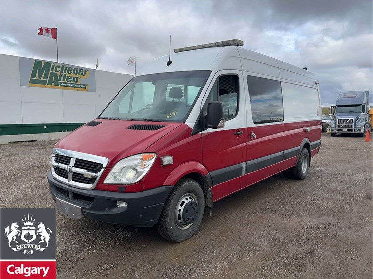 2008-dodge-sprinter-3500-image-1